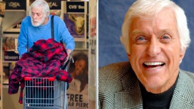 96-Year-Old Dick Van Dyke Buys Coats and Drops Them Off For People in Need