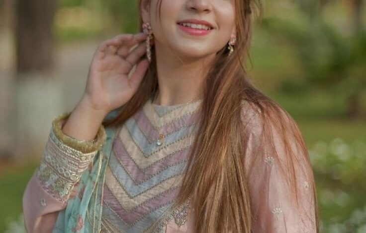 Dananeer Mobeen | Humans